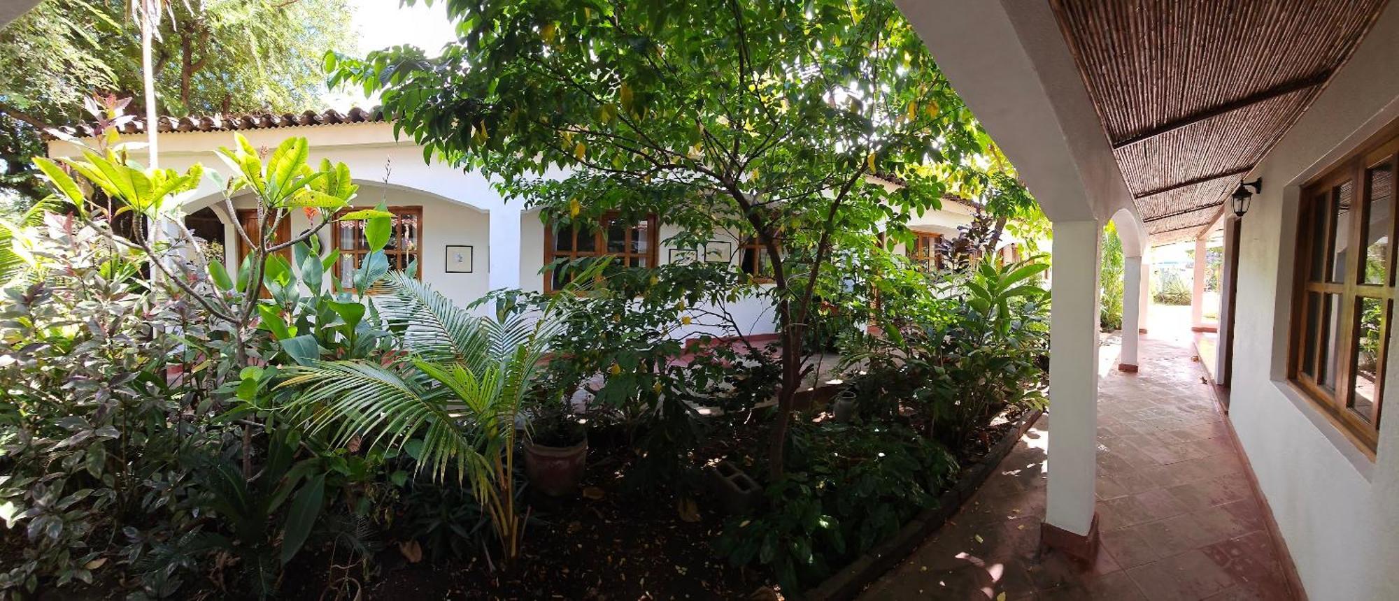 Hotel Tranquilo Las Peñitas 外观 照片