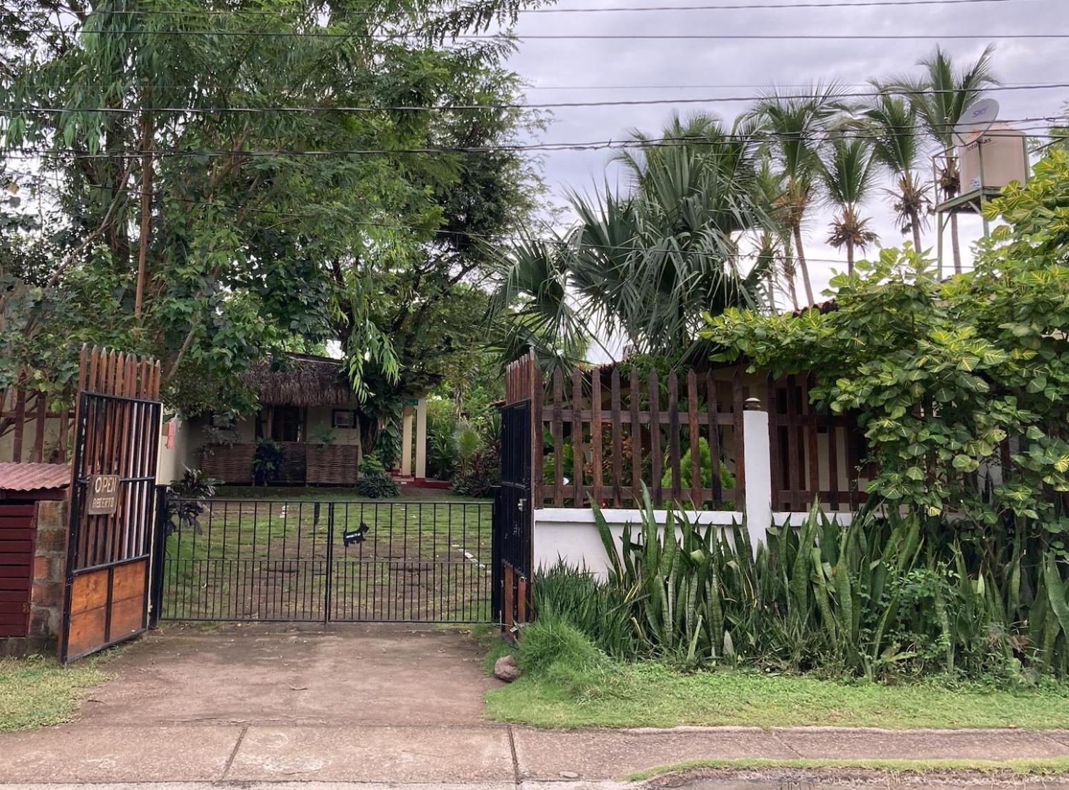 Hotel Tranquilo Las Peñitas 外观 照片
