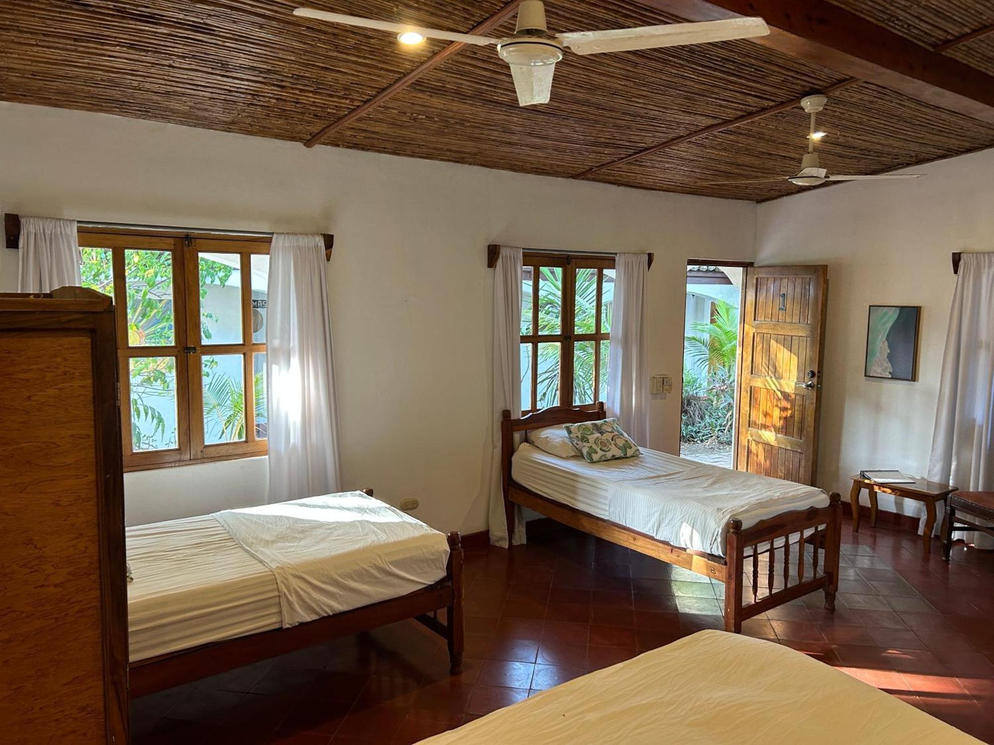 Hotel Tranquilo Las Peñitas 外观 照片