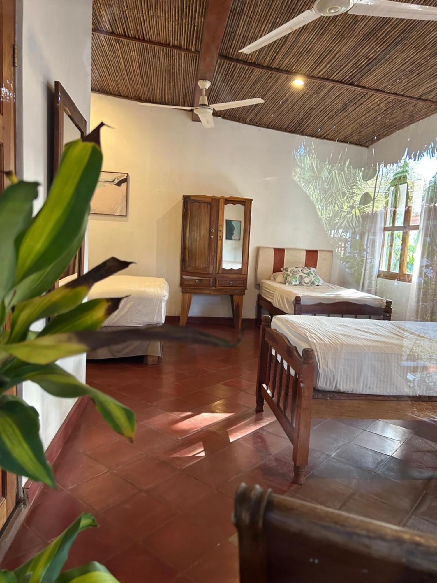 Hotel Tranquilo Las Peñitas 外观 照片